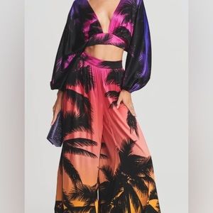 RETROFETE Silk Top and Matching Pants-Brand New Size Small-NWT